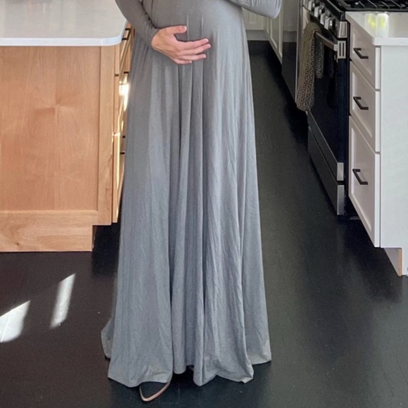 NEW Maternity Maxi Dress - PinkBlush - Off Shoulder - Olive - Picture 12 of 12